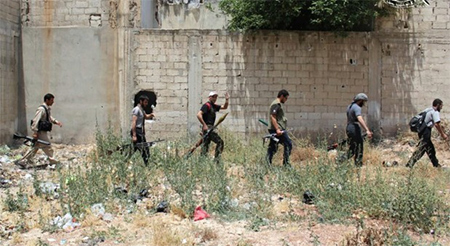 Cientos de rebeldes abandonan Homs, símbolo de la revuelta